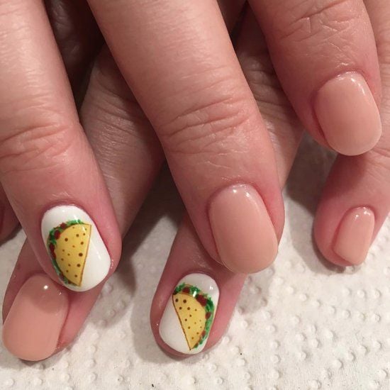 Uñas con taquitos ;20 Ideas para darle a tus uñas un estilo mexicano y lleno de color