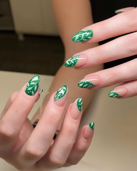 Green Nails with Leaves