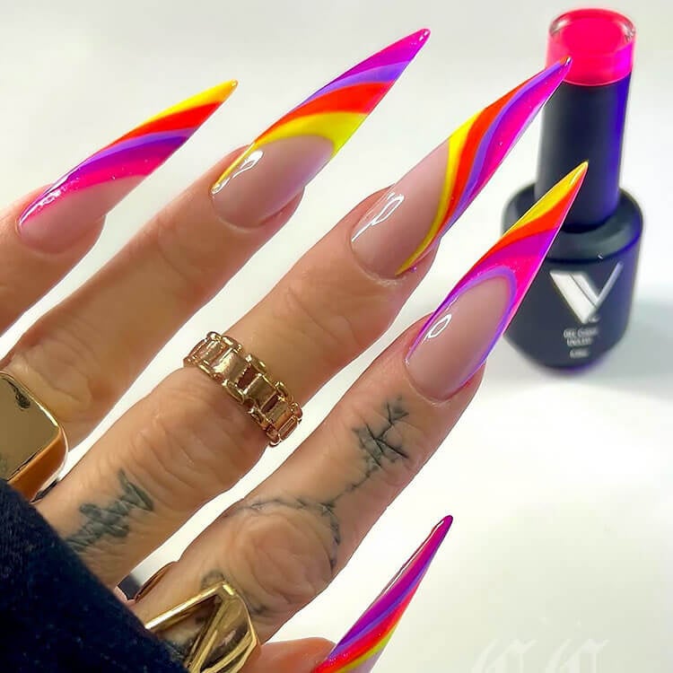 Uñas Stiletto Summer Vibes