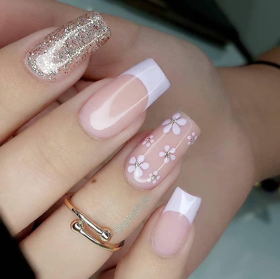 115 Elegant Pink Nails Gold Glitter Encapsulation White Flowers Oval White Tips