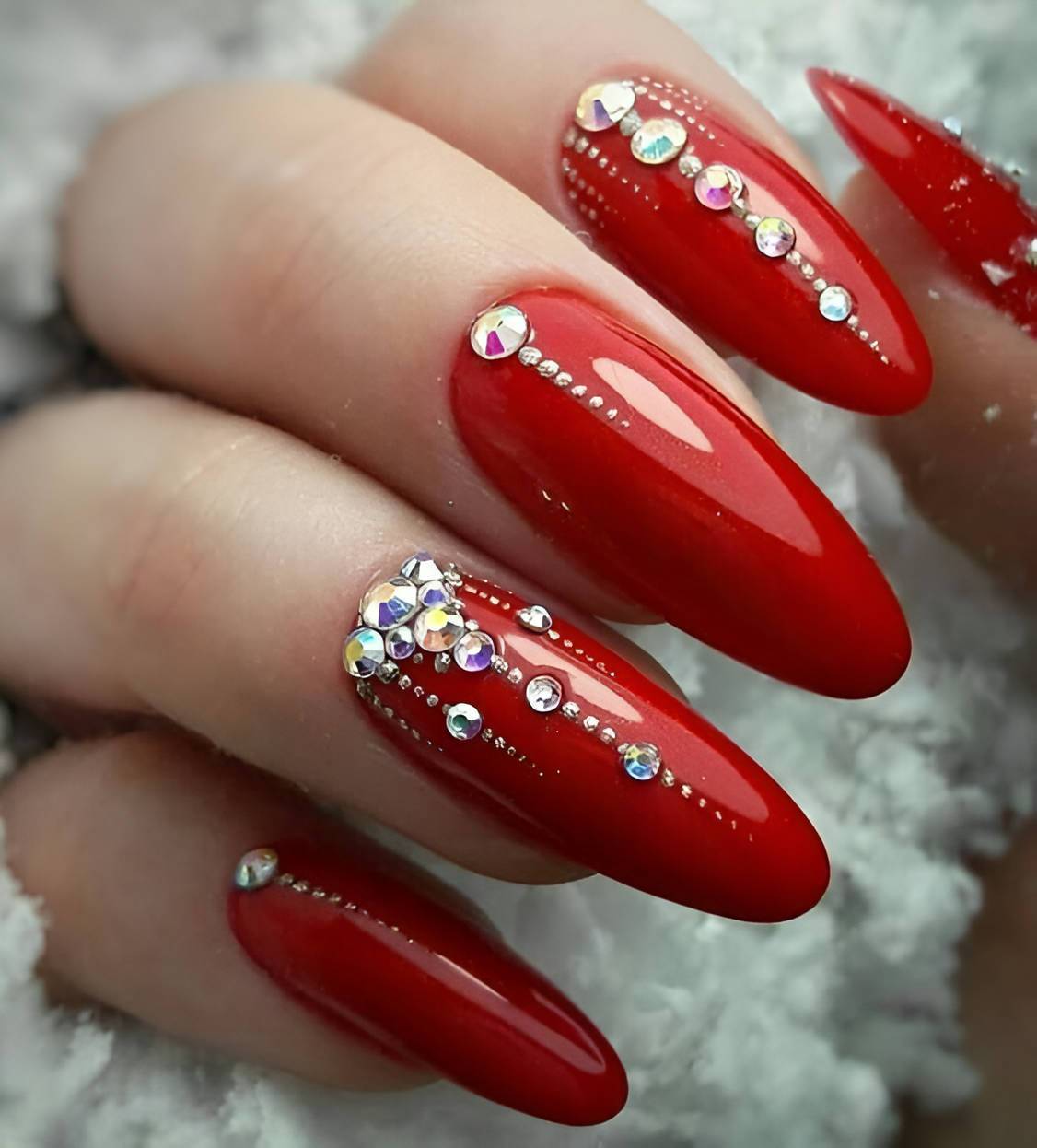 27 manicuras rojas glamorosas que te harán irresistible - 189