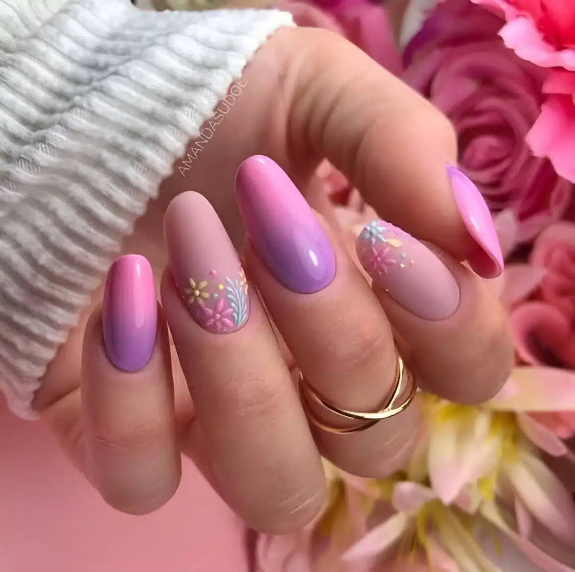 30 Dreamy Nail Designs For The Prettiest Girls - 219