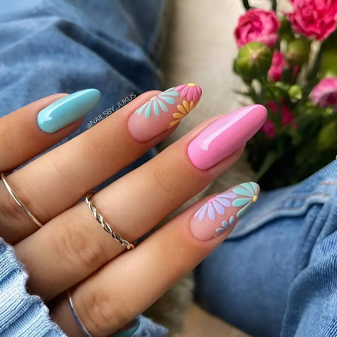 30 Dreamy Nail Designs For The Prettiest Girls - 229