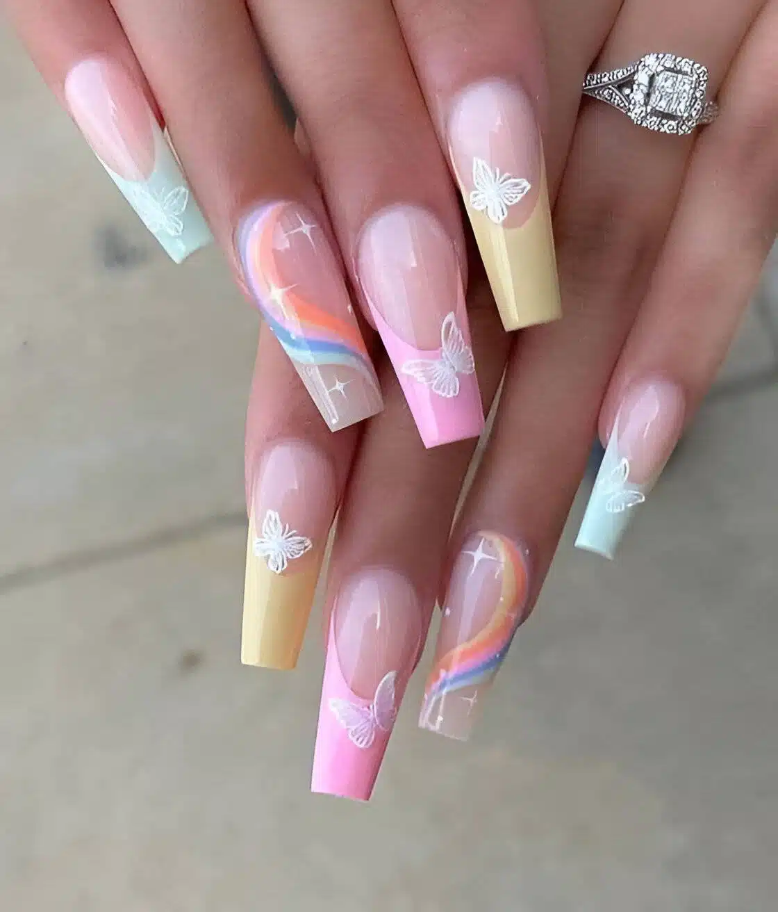 30 Dreamy Nail Designs For The Prettiest Girls - 199