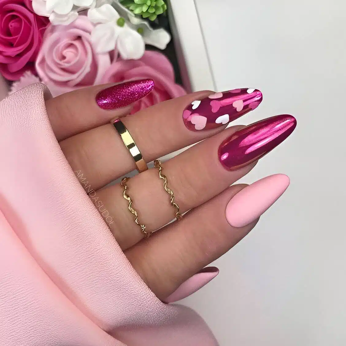 30 Hot Pink Nail Designs To Get On The Barbiecore Trend - 231