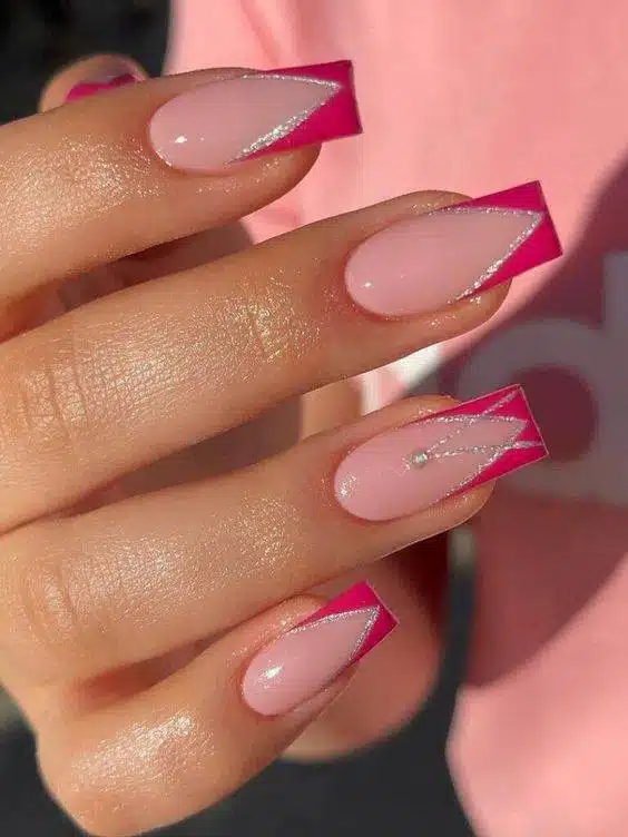 30 Hot Pink Nail Designs To Get On The Barbiecore Trend - 243