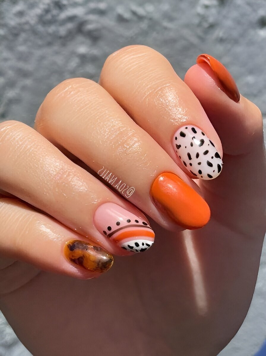 30 Stunning Burnt Orange Nails For A Gorgeous Season - 193