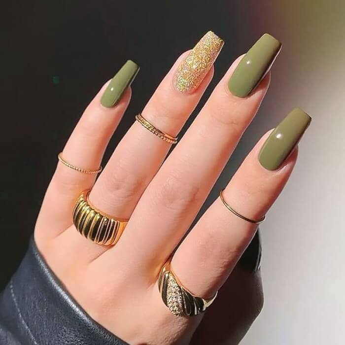 20+ Sage Green Nails That Will Totally Fresh Your Mind - 163