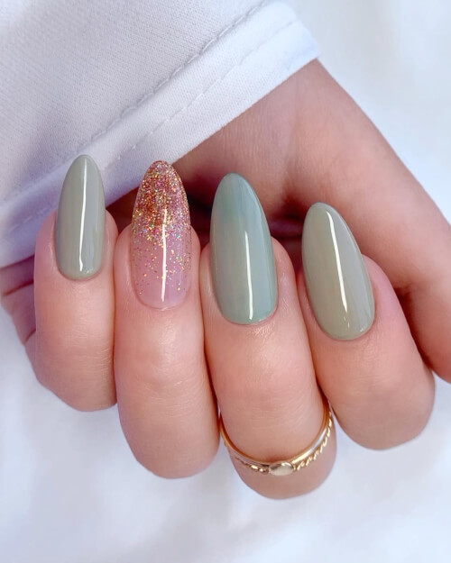 20+ Sage Green Nails That Will Totally Fresh Your Mind - 151