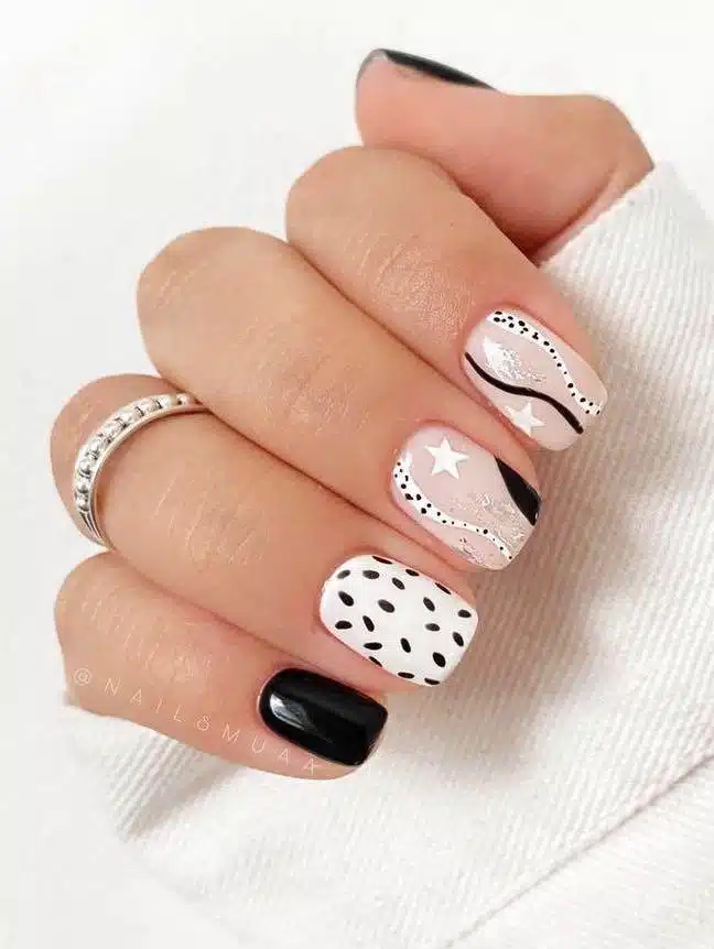 30 Effortlessly Chic Black-And-White Nail Designs So Easy To Copy - 227