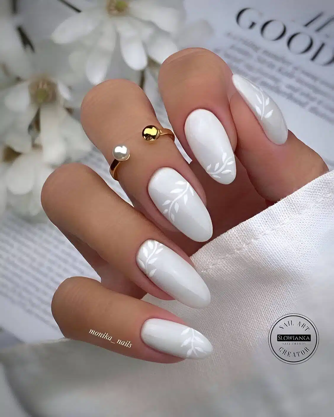 30 Graceful Short White Nail Designs For Beauty Queens - 211