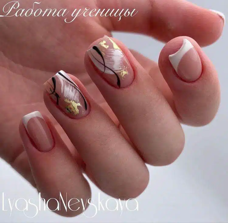 30 Graceful Short White Nail Designs For Beauty Queens - 201