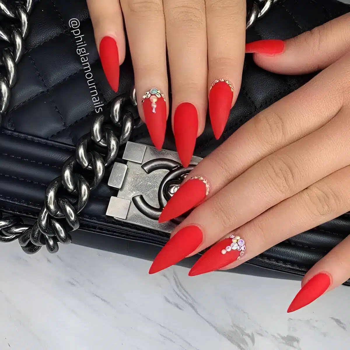 30 Red Nail Designs That Are The Epitome Of Feminine Beauty - 211