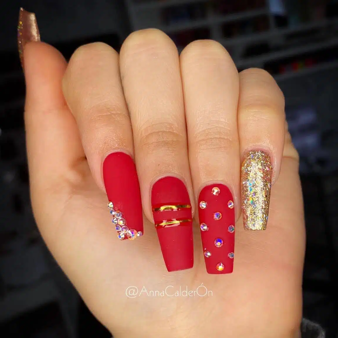 30 Red Nail Designs That Are The Epitome Of Feminine Beauty - 223