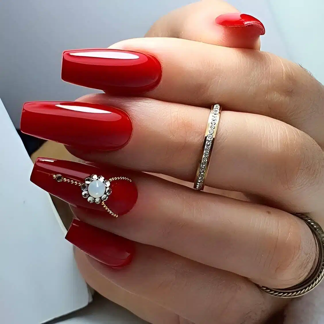 30 Red Nail Designs That Are The Epitome Of Feminine Beauty - 205