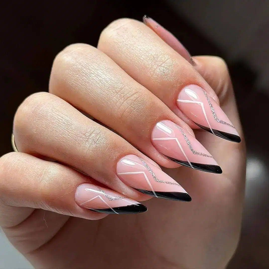 30 Trendiest Nail Designs To Stay Stylish All Year Round - 69