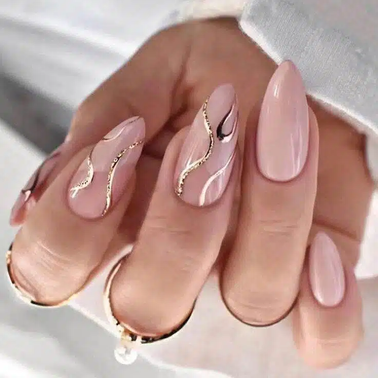 30 Trendiest Nail Designs To Stay Stylish All Year Round - 97