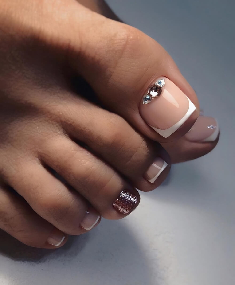 Las 38 mejores uñas de los pies para bodas para lucir glamurosas al instante - 275