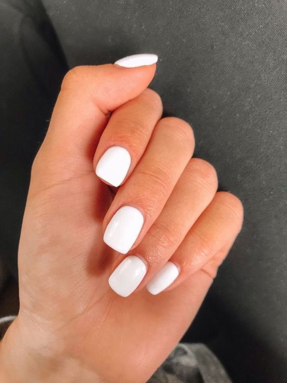 4 Popular Nail Colors That Will Always Be In Style - 137