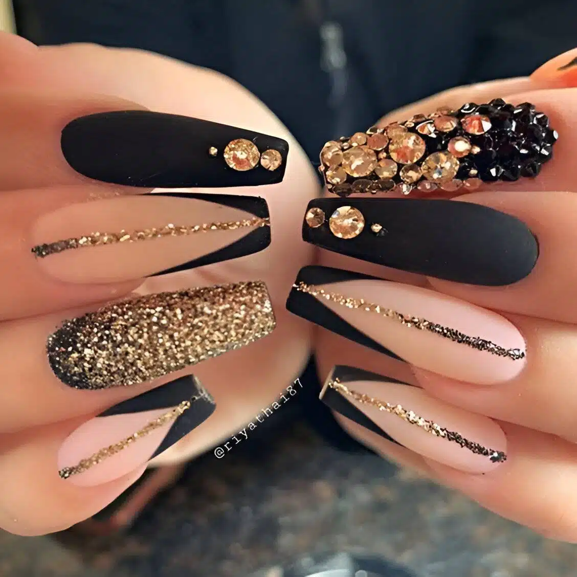 Attention, Beauty Queens: 30 Irresistible Black Acrylic Nail Designs - 225