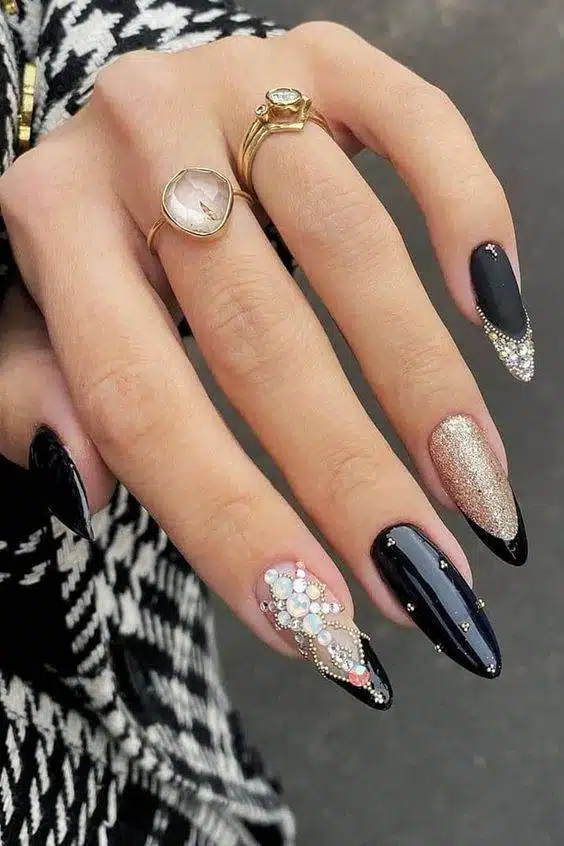 Attention, Beauty Queens: 30 Irresistible Black Acrylic Nail Designs - 229