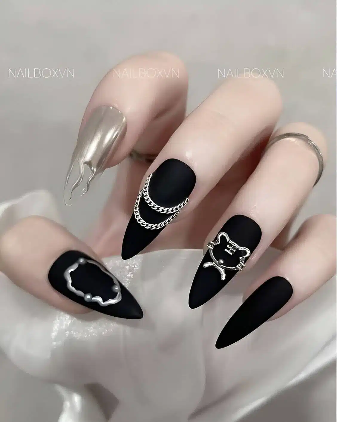 Attention, Beauty Queens: 30 Irresistible Black Acrylic Nail Designs - 241