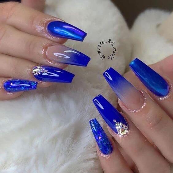 30+ Fabulous Ombre Nail Art Designs That Attract Double Look To Your Manicures - 196