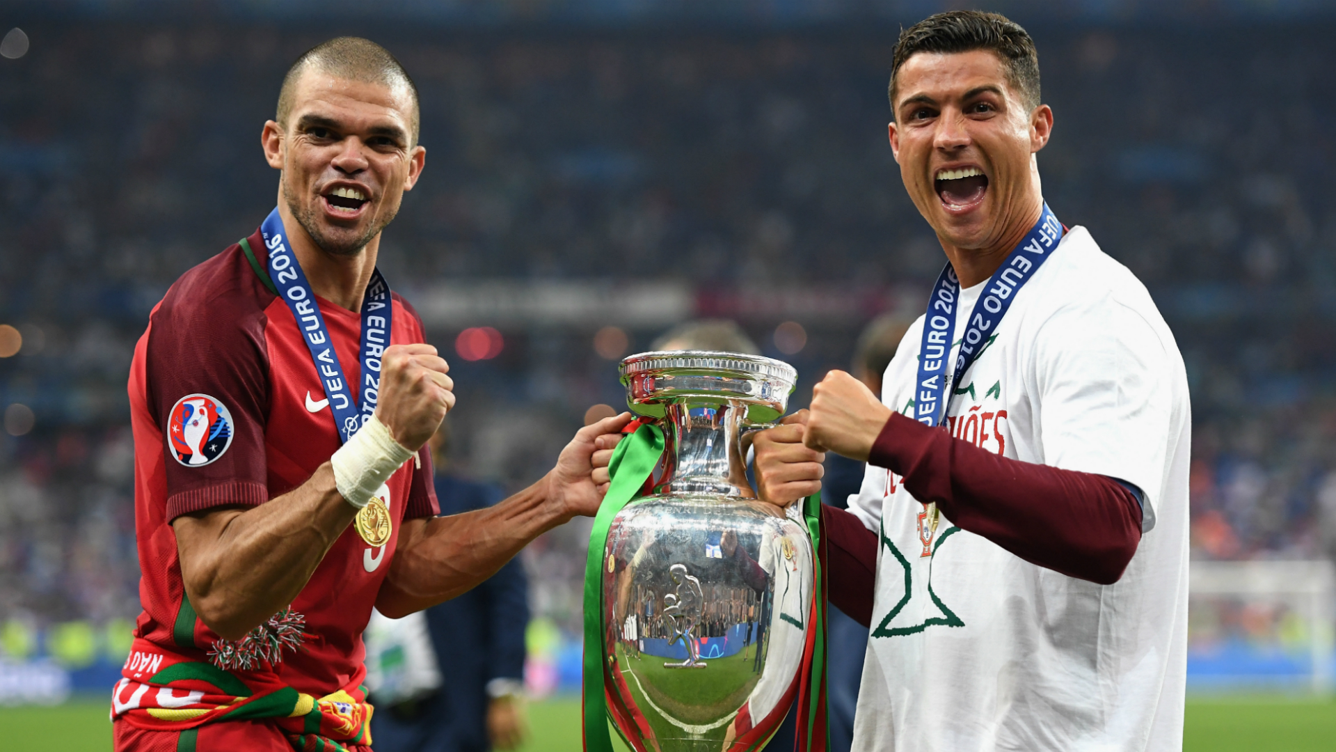 Bồ Đào Nha tại EURO 2016: Ronaldo và người hùng không ngờ tới