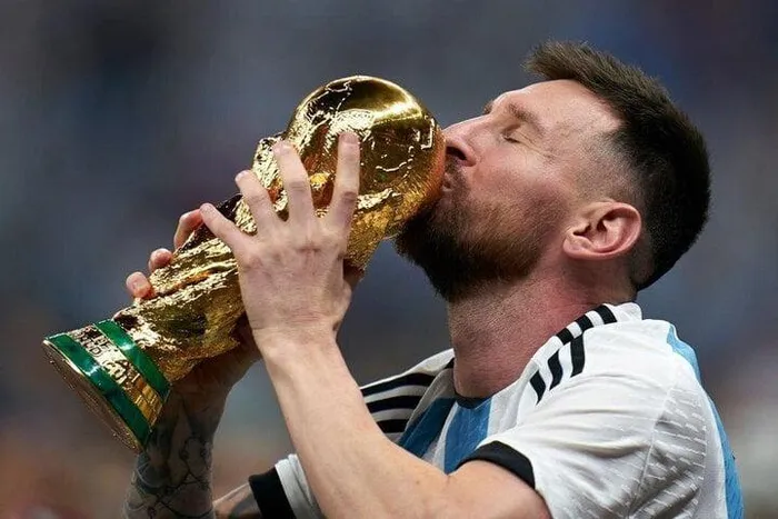 Messi giành chức vô địch đầy cảm xúc tại World Cup 2022.