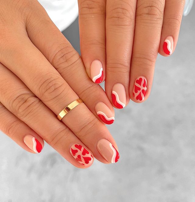 heart nails, heart nail designs, heart nail designs simples, heart nail designs acrylic, heart nail designs short nails, heart nail designs almond, heart nail designs aesthetic, heart nail art, heart nail ideas, heart nails design, heart nails acrylic, heart nails aesthetic, red nails, swirl nails