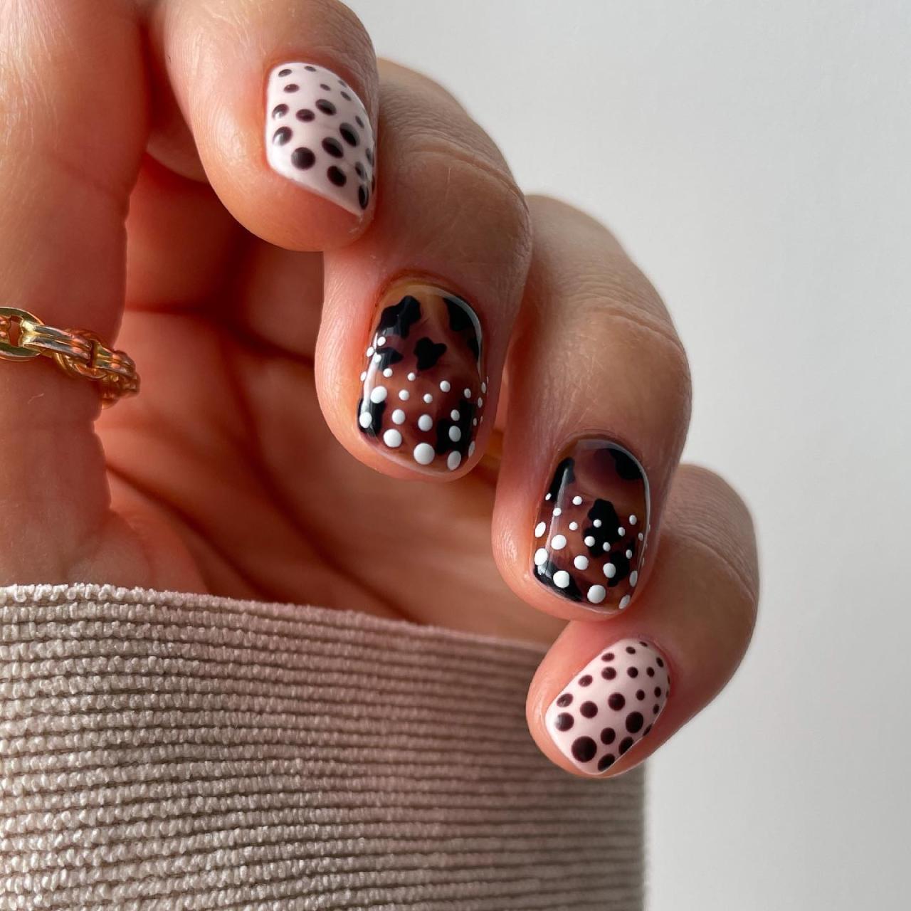 tortoise nails, tortoise nails design, tortoise nails tips, tortoise nail art, tortoise nails ideas, tortoise nails acrylic, polka dot nails, short nails