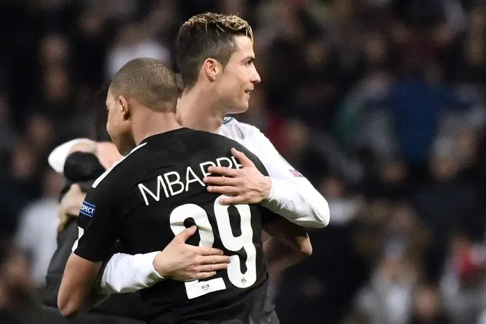 Ronaldo ủng hộ Mbappe giành Quả bóng vàng - Sao thể thao - Việt Giải Trí