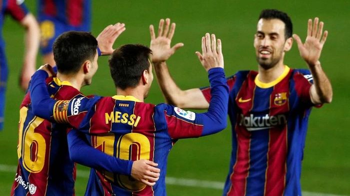  Ba ngôi sao của Barca đã lần lượt rời khỏi CLB khi đã luống tuổi. Ảnh: GETTY. 